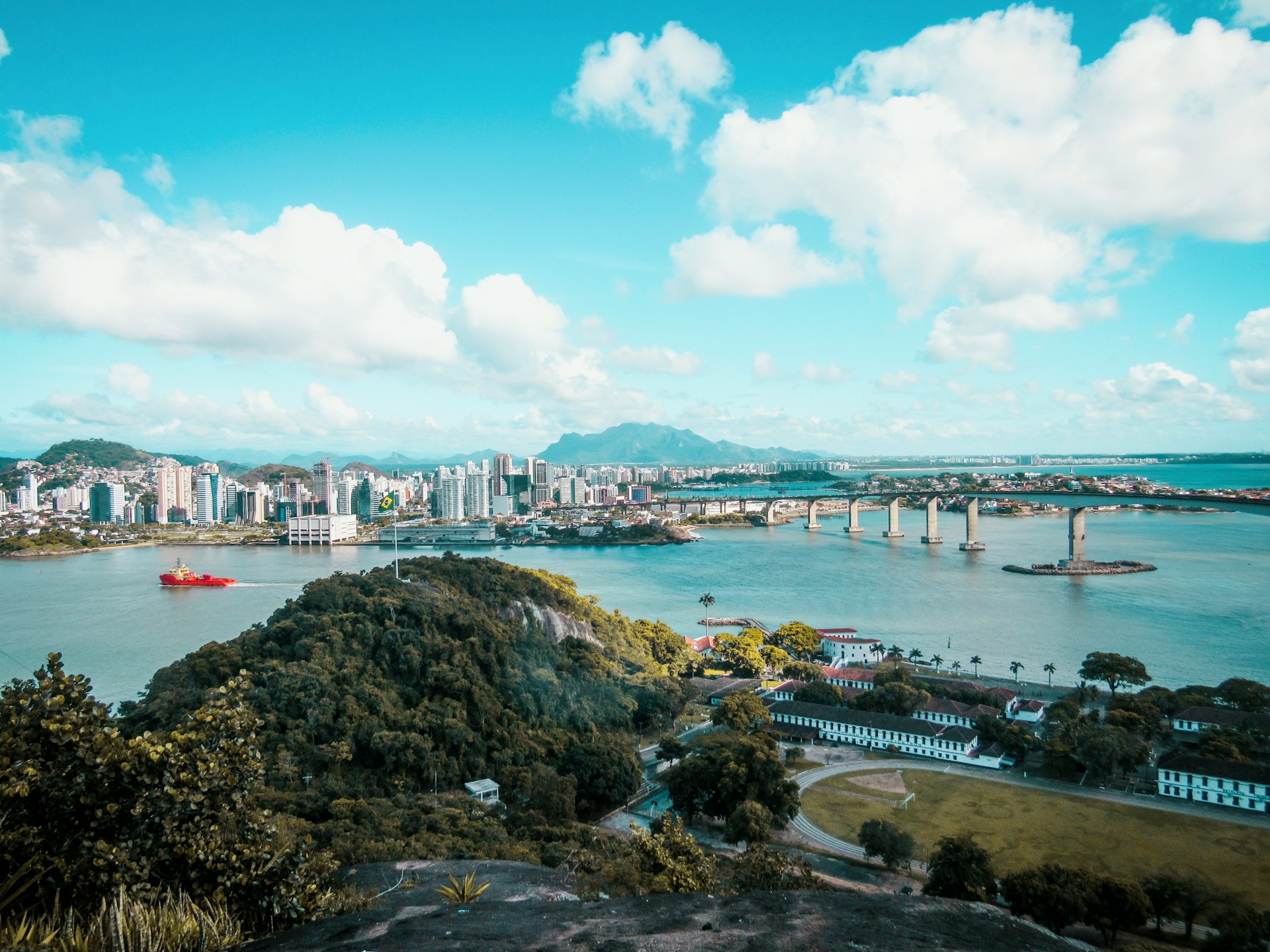 https://ww.horasis.org/wp-content/uploads/2024/07/ramon-bucard-GYYlab60Rlo-unsplash-2.jpg